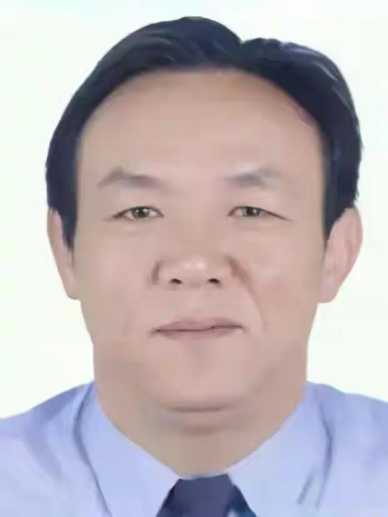 刷到武汉黄大发21项重罪被判死刑的消息，后背直冒凉气——

比起高启强的戏剧化，