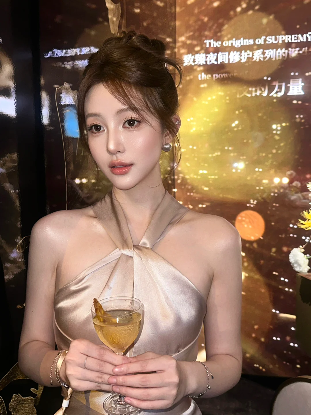 从事和女生打交道的工作真的是一件非常美好的事情！ 奚梦瑶在上台说的话还...