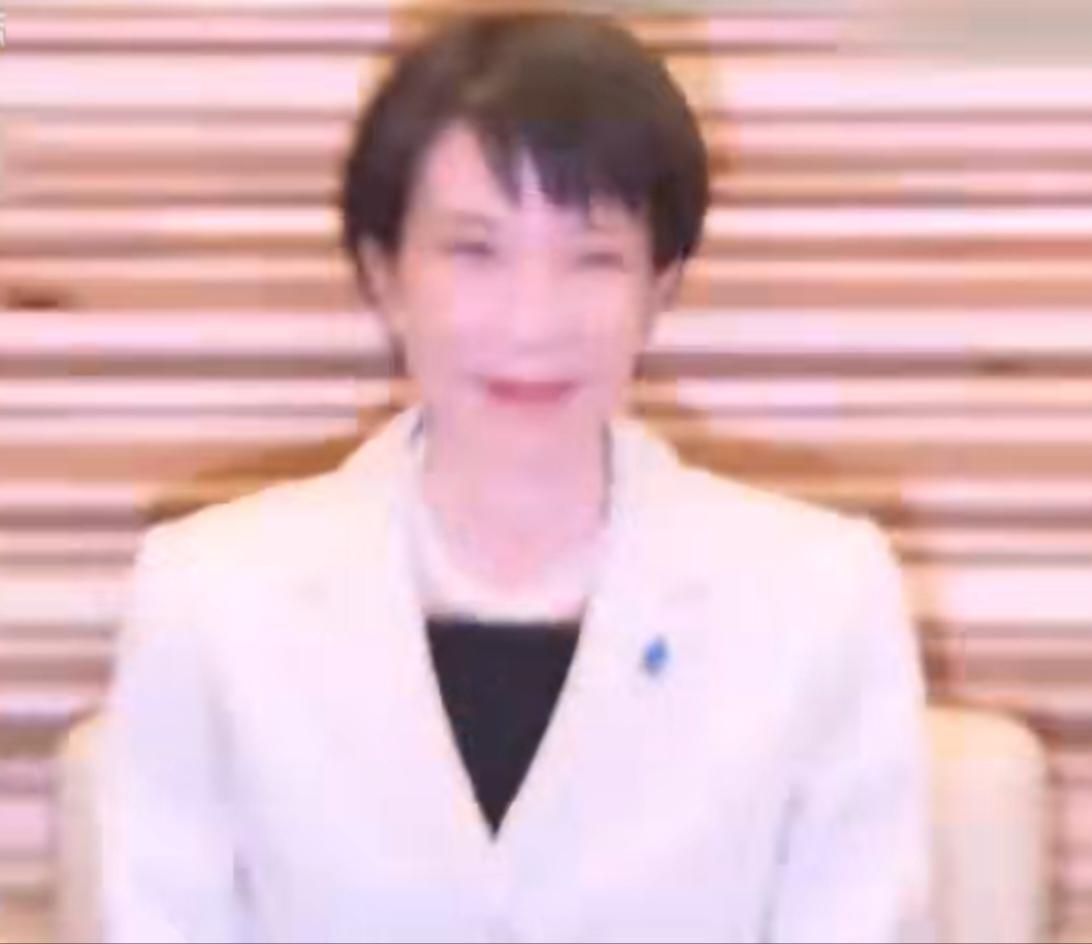 日本首位女首相高市早苗上台后，便接连抛出修宪言论，试图突破和平宪法的束缚。她主张