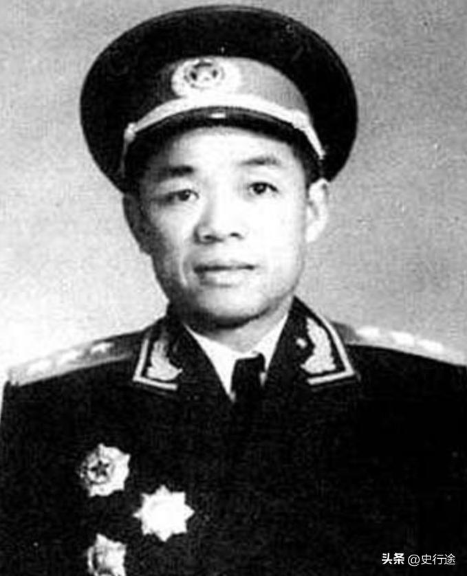 毛主席多给韩先楚面子？
八大军区司令员对调，别人都好说，毛主席特别照顾韩先楚的情