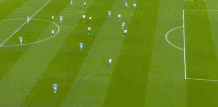 【早报】曼城与阿森纳会师决赛【英联杯】曼城总比分5比1纽卡晋级英联杯决赛，马尔穆