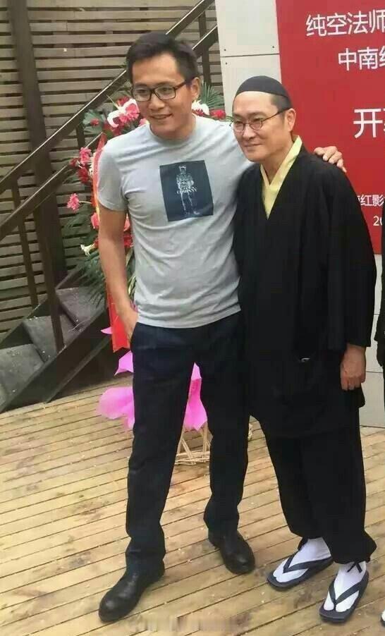 该怎么形容这个咪呢 