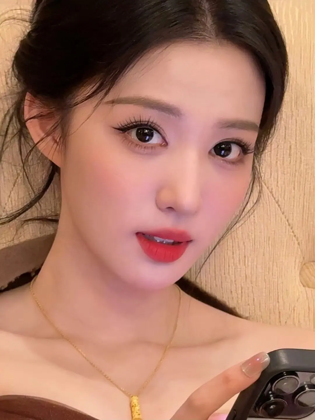 王楚然。