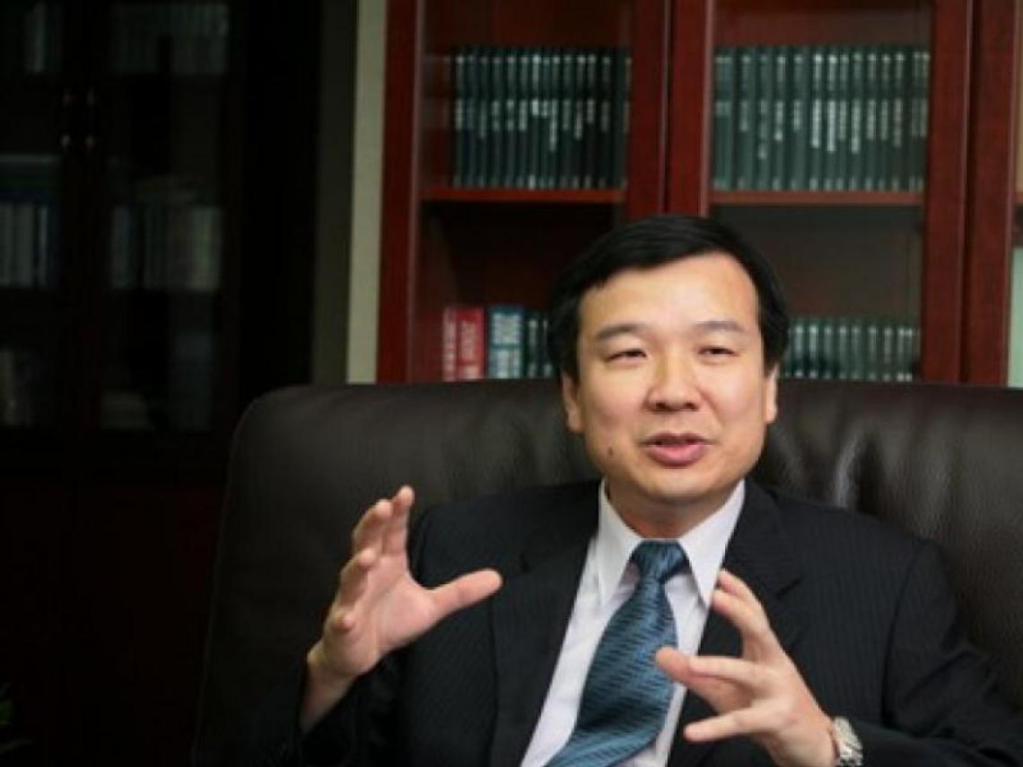 运作卓荣泰、林佳龙窜日的民进党当局“驻日代表”李逸洋病重返台，自嘲“老车进修理厂