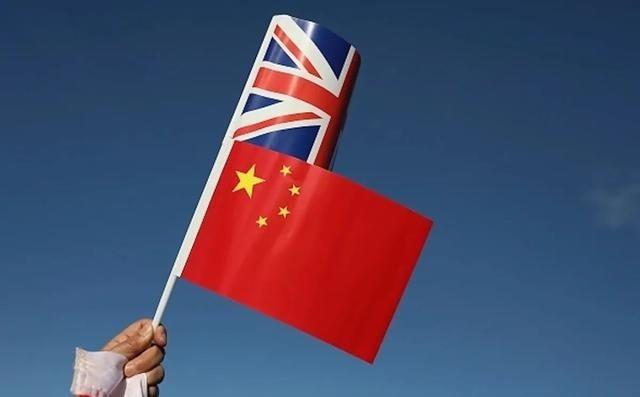 英国将不顾美国反对批准北京的新大使馆建设计划！英国首相斯塔默将于12月10号批准