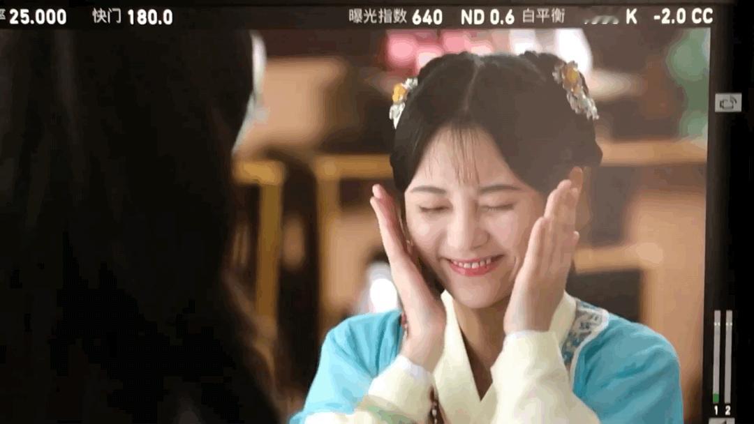 我的点赞变成鞠婧祎了 不信你试试! ​ ​​​Hahhhnxsm[超话] ​​​