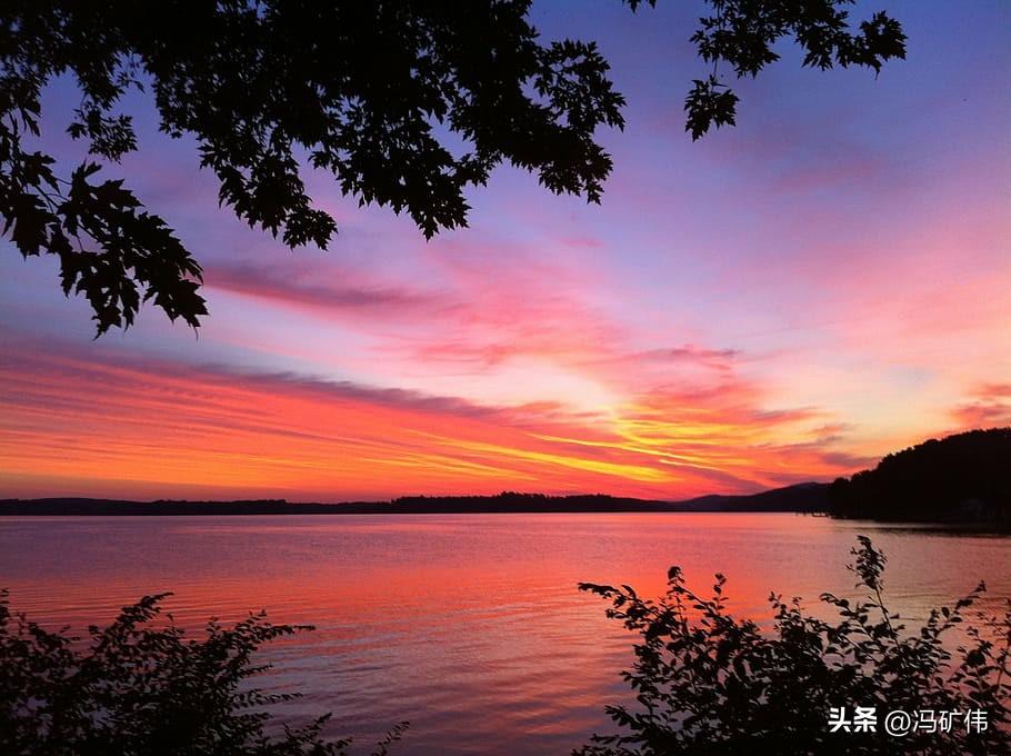 这两天，都是动能背离向下的环境，比较难