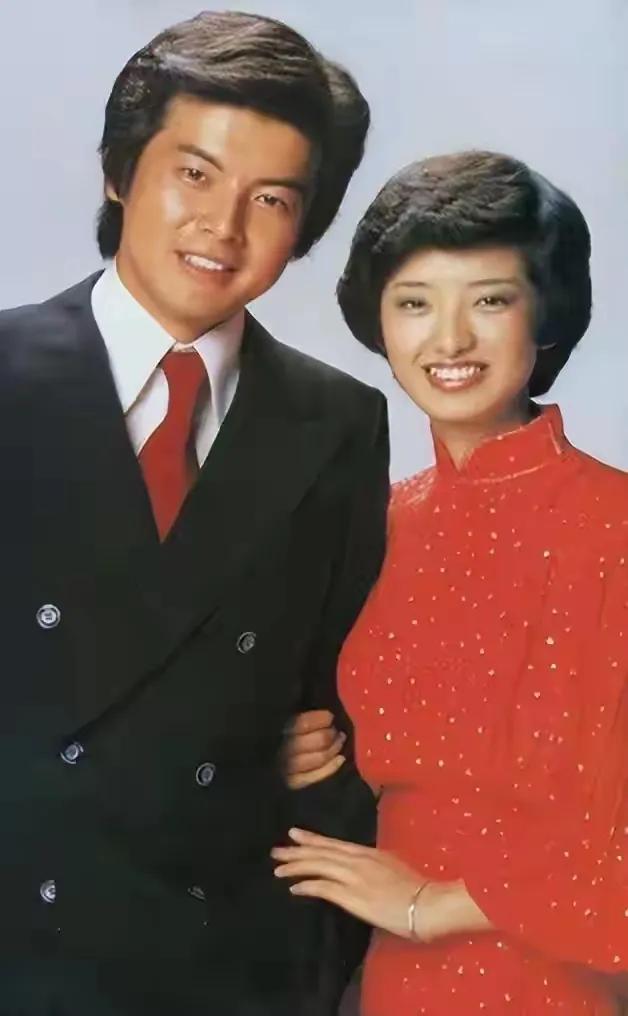 今日，刷到一则令人动容的消息映入眼帘。年逾七旬的三浦友和与山口百惠，卖掉居住了四