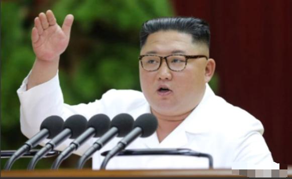 美伊打了足足 7 天，朝鲜突然发射巡航导弹，特朗普收到一封挑战书。

美伊对抗还