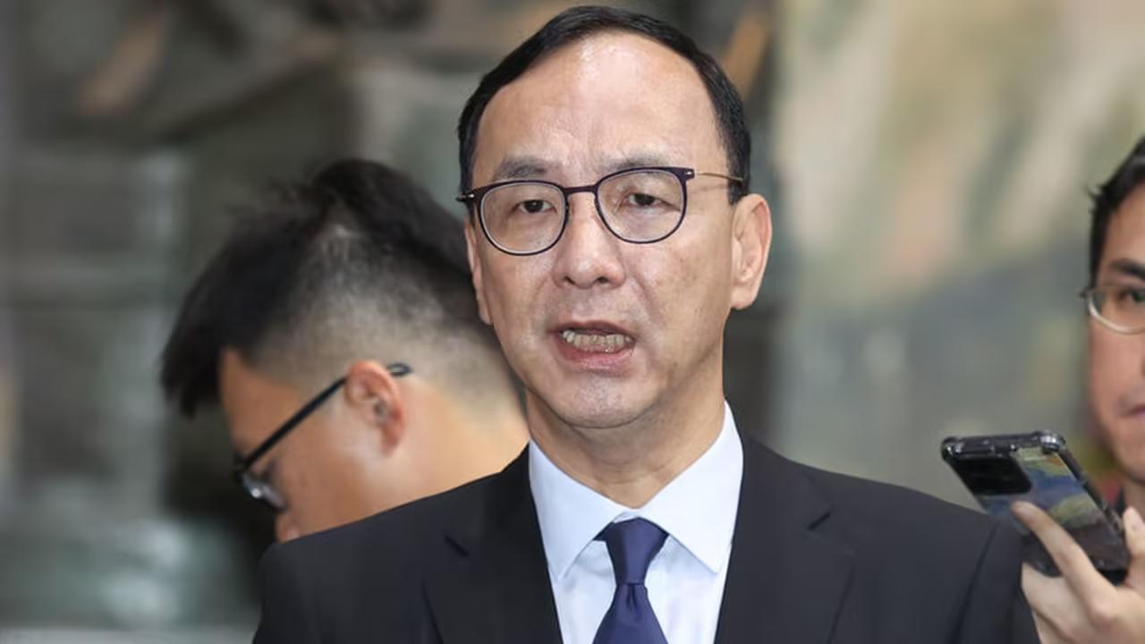 朱立伦话音刚落，“中国台湾省”在联合国刷屏，27国作出最终选择。
 
遍布“暗独