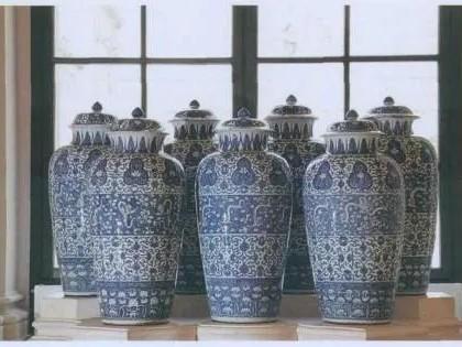 在17、18世纪的欧洲，金银珠宝、丝绸香料早就不算稀罕物了，可唯独从中国景德镇漂