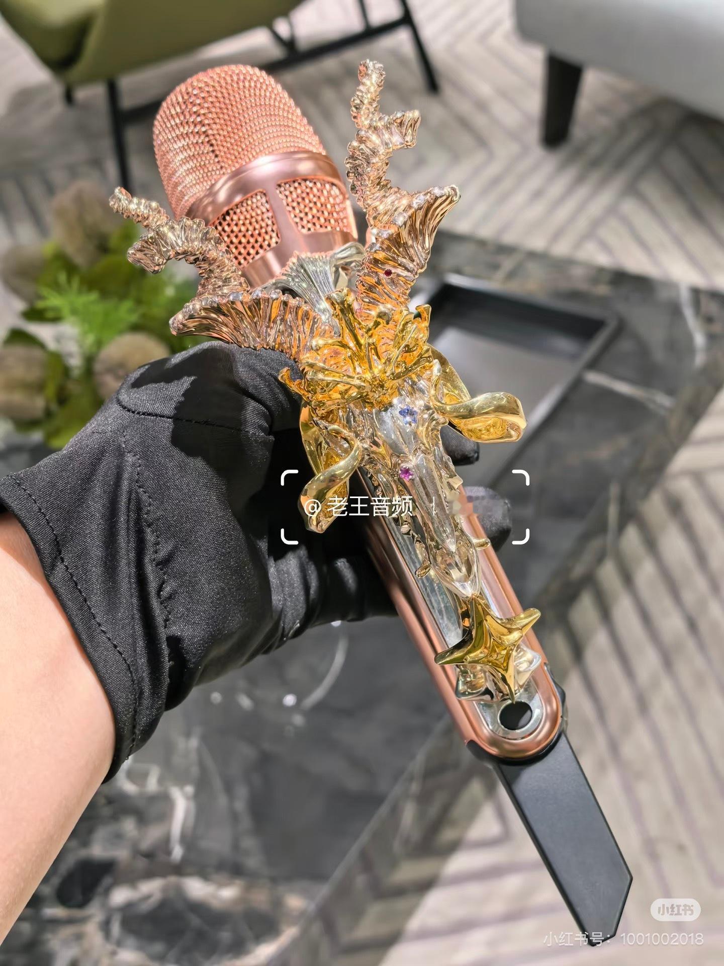 刘宇宁永远有自己的想法，清晰的知道自己想要的是什么，喜欢的都是独一无二的，想要必