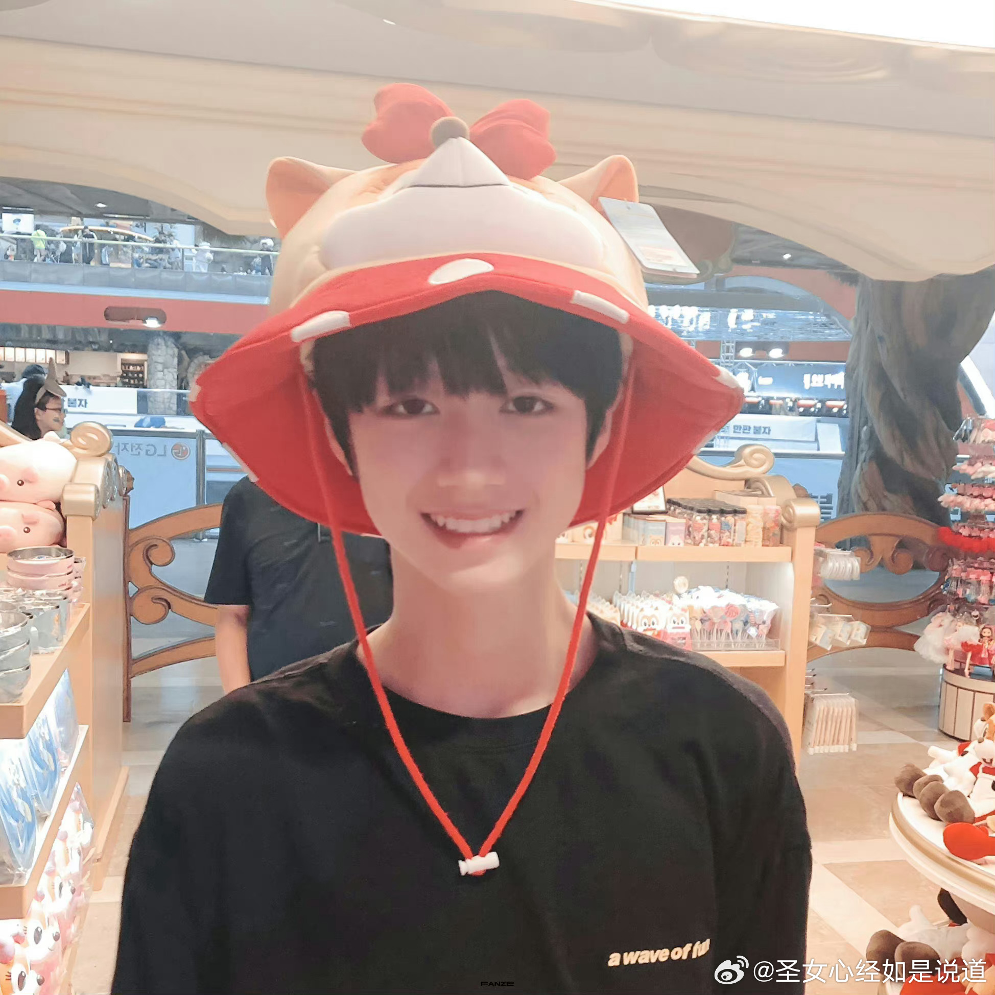 突然发现尊称志鑫为咪大王有一种别样的情愫 