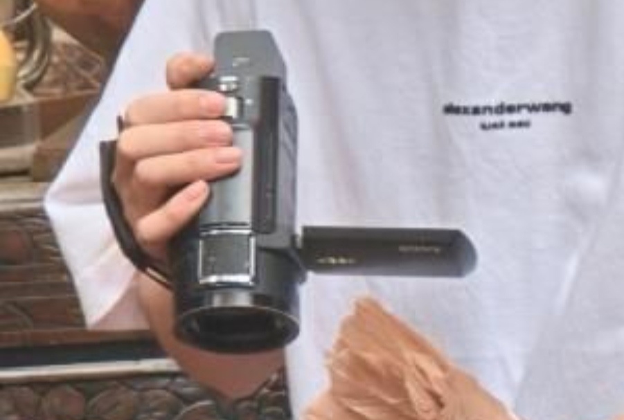 真的不是我那款吗笑死了，太亲切了，说实话好久没用我的大宝了周六拿出来用吧