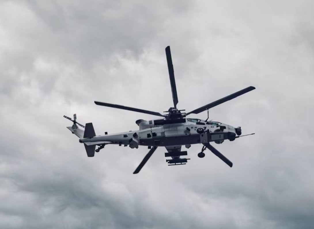 新版直-10加装了更多机載设备，提升了防御能力。烽火问鼎计划