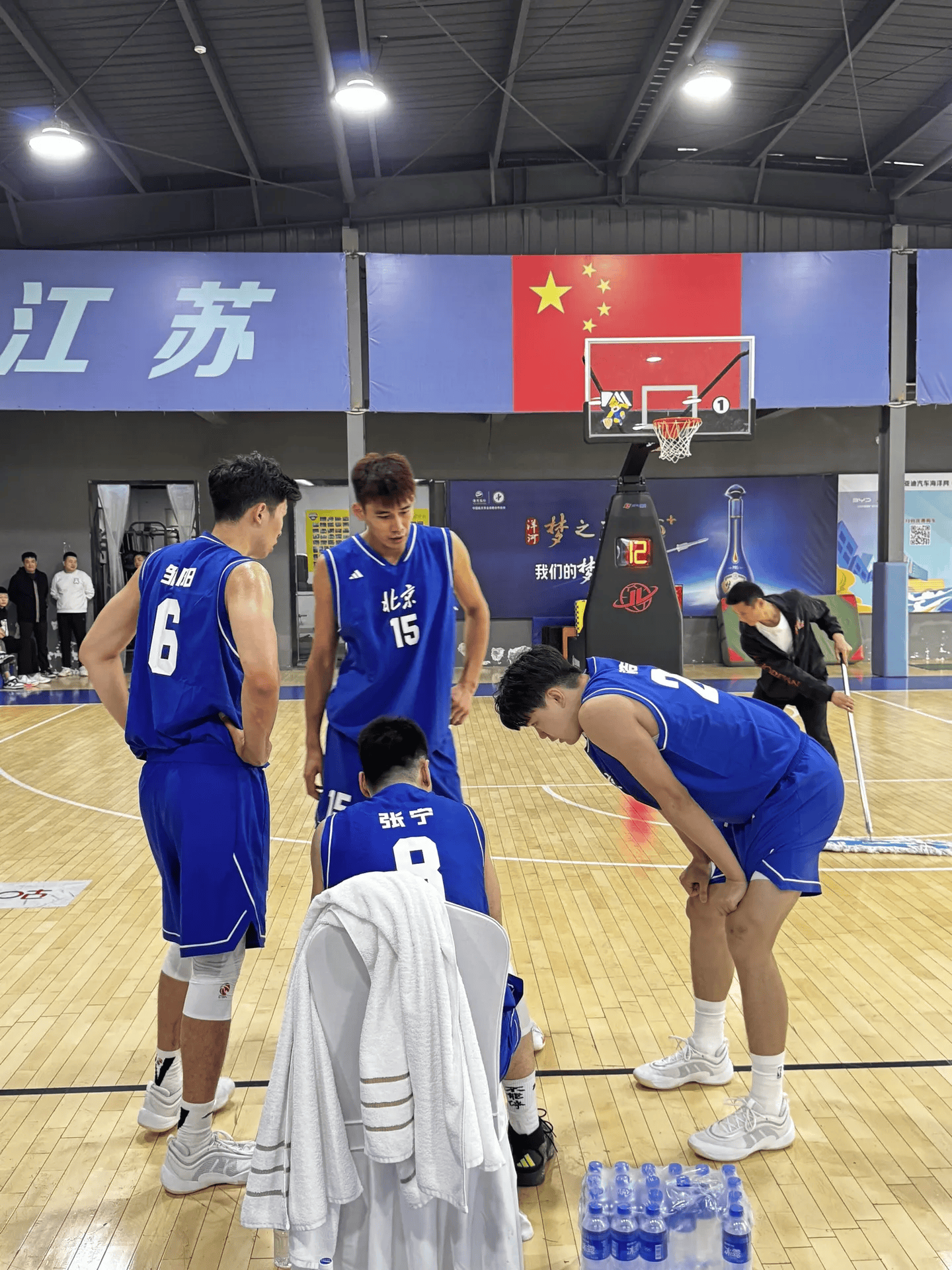 博主分享邹阳、杨曦皓、张宁训练照片：全运会三人备赛