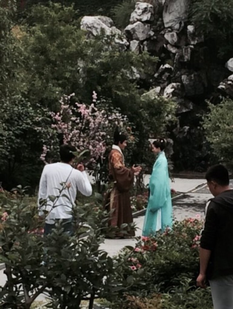 穿越回古代见到谭允贤 ​​​