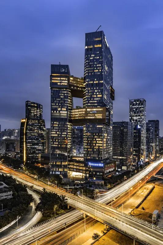 韬定律说了几句，
肯定会有SX跳出来，
其实这些都很正常，
没有脑回路的不要谈逻