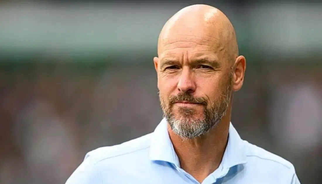 腾哈赫拒绝了重回阿贾克斯的邀请，他对高层动荡感到担忧此前阿贾克斯解雇了上任刚半年