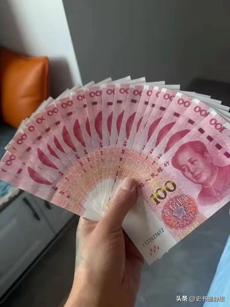 端午节给双方父母过节的钱，令我感受到婆婆和妈妈的巨大差别。
​给我妈转了2000