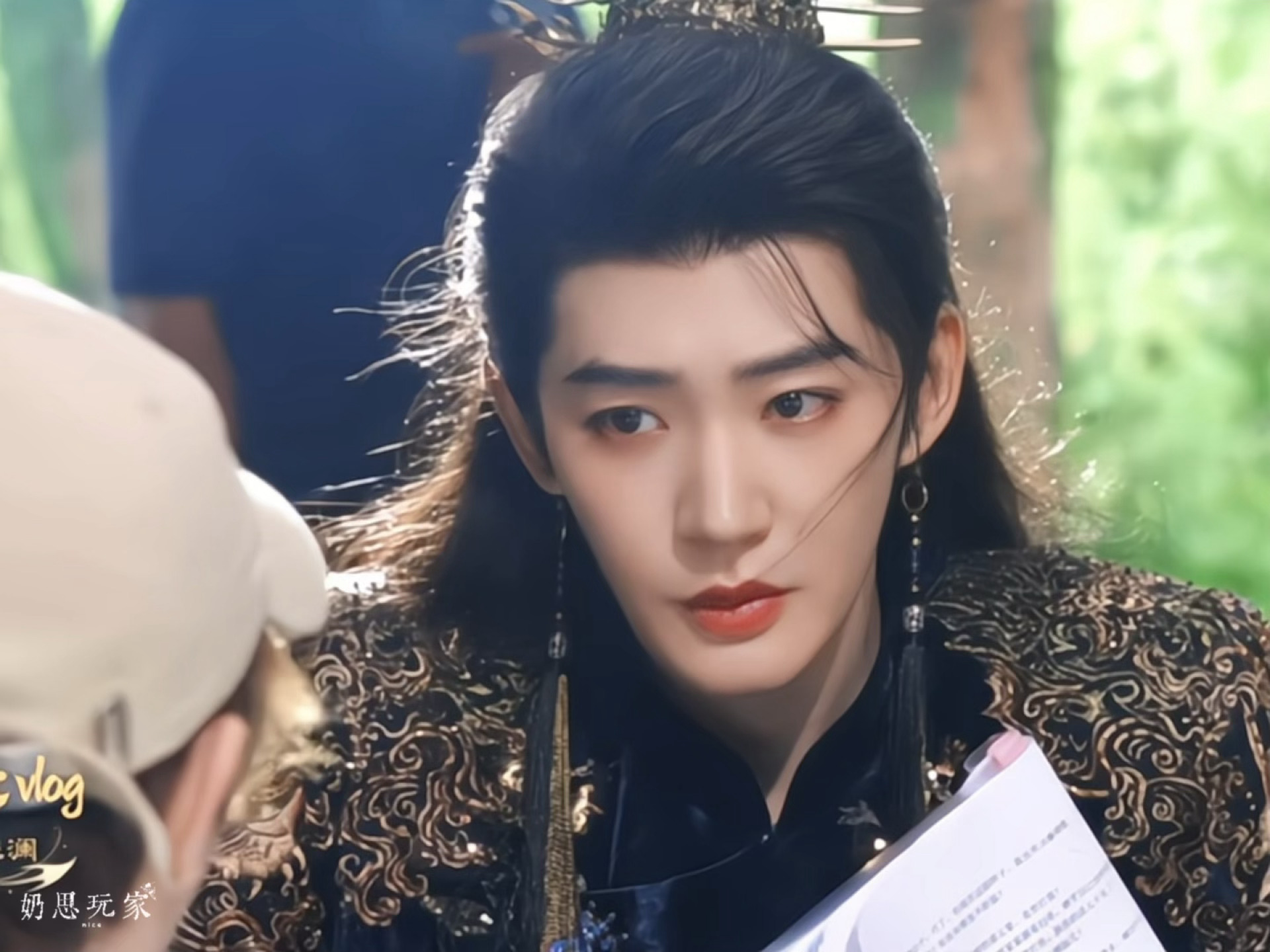 司狂澜有双深情眼邓为百妖谱 