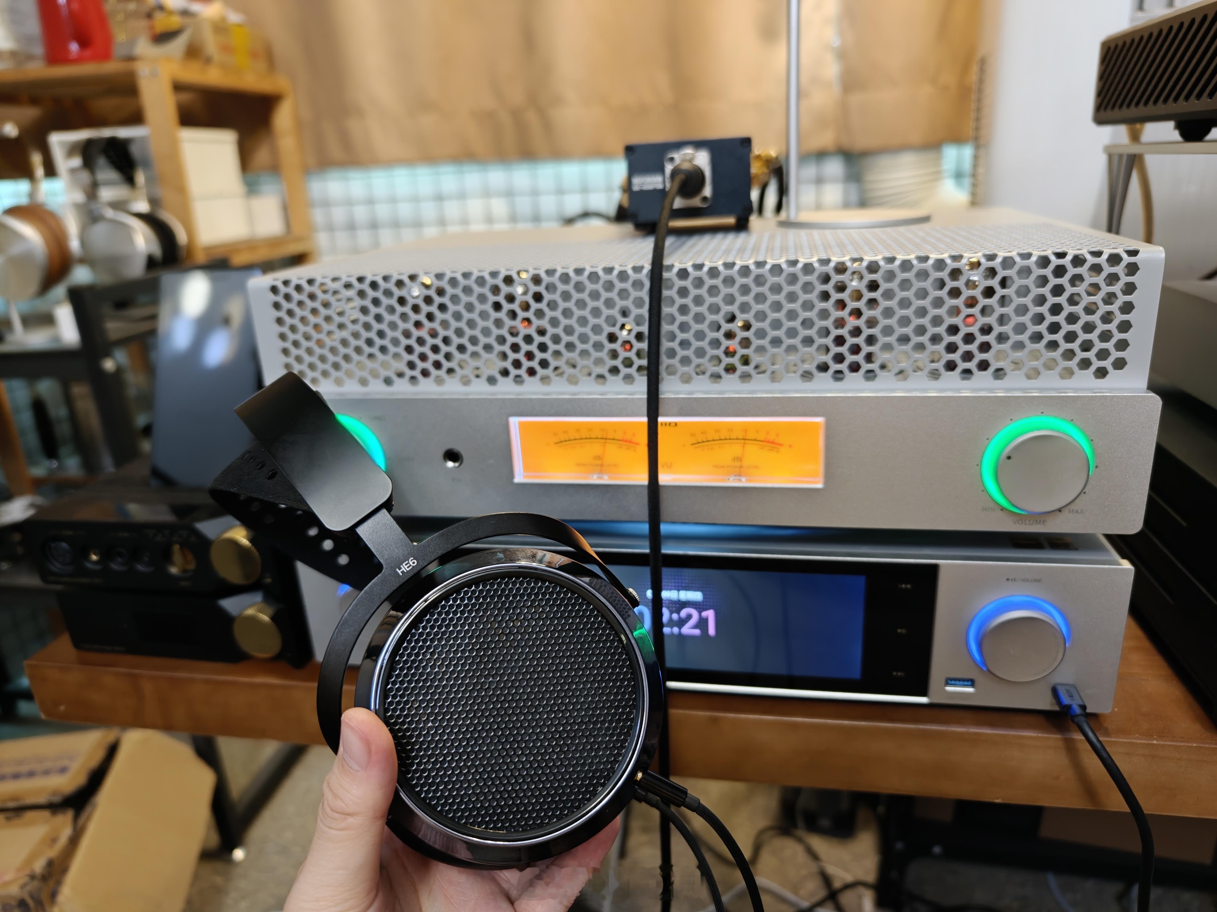 最终还是要功放上场！飞傲EA13胆管功放推HIFIMAN HE6 Remaste