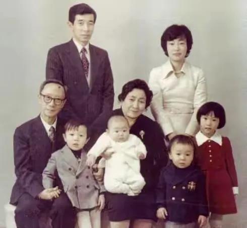 当年普杰的媳妇，是安排给溥仪的，溥仪怕是日本人的阴谋，死活不干，最后安排给了普杰