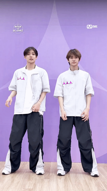 今天的男宝2李相沅&周安信变装cha，好丝滑[鲜花] ​​​