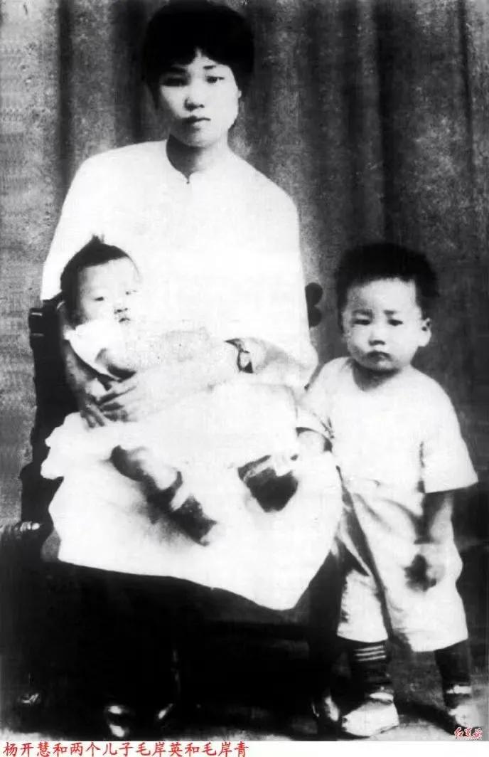 十月二十四日，是伟大领袖毛主席的儿子毛岸英同志诞辰一百零三岁！