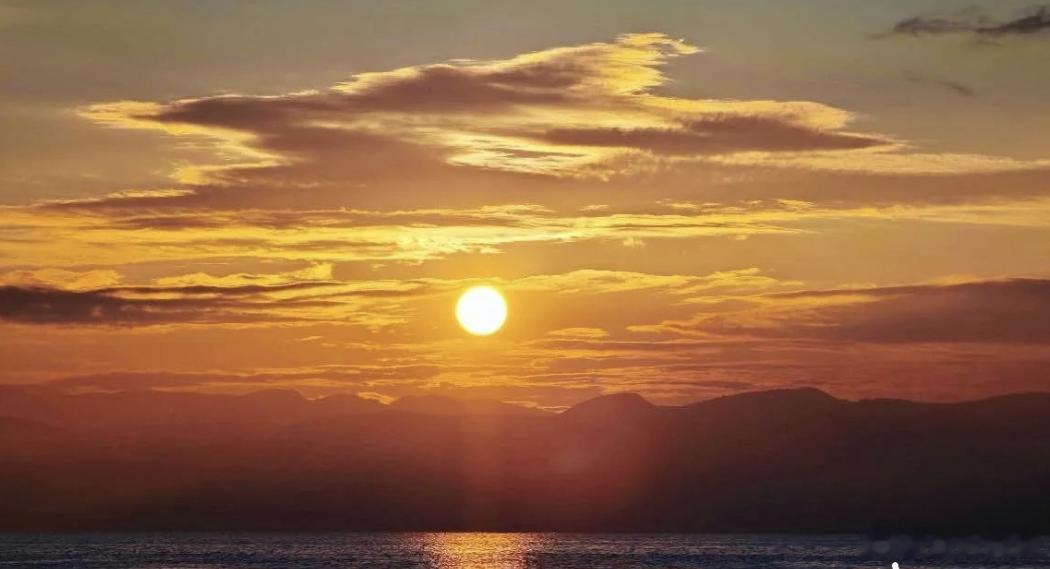 “孙子兵法：处世。”1、远离少妇。2、闷声，发大财3、钱、车，不外借。4、不跟人