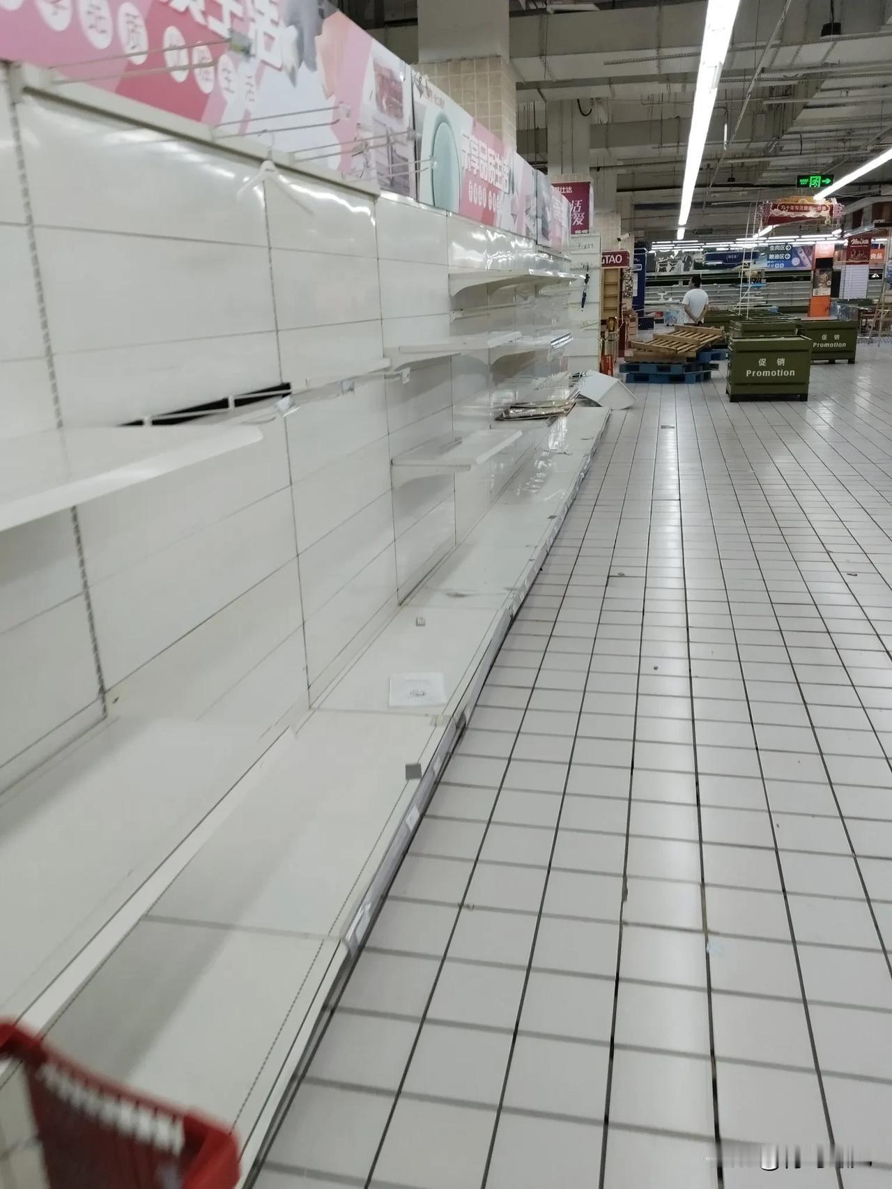 搬空了！青岛北方国贸沧口店闭店，13年的坚持，最终还是竞争不过维客！

青岛永平