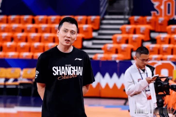 手握赛点，洛夫顿火线复出，今晚上海男篮能终结系列赛吗？

据上海主帅卢伟赛前透露