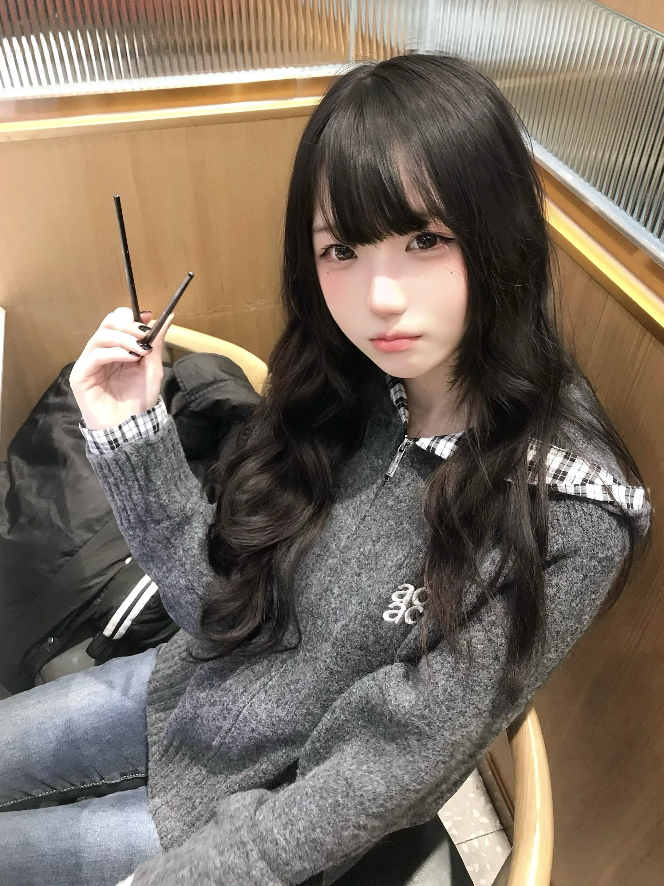 我就想你为了我对别人坏呀＞𐋣＜