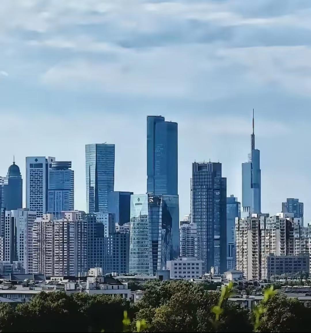 高三的孩子突然不想到学校去了，我每年都会遇到这种情况，其主要的原因就在于孩子内心