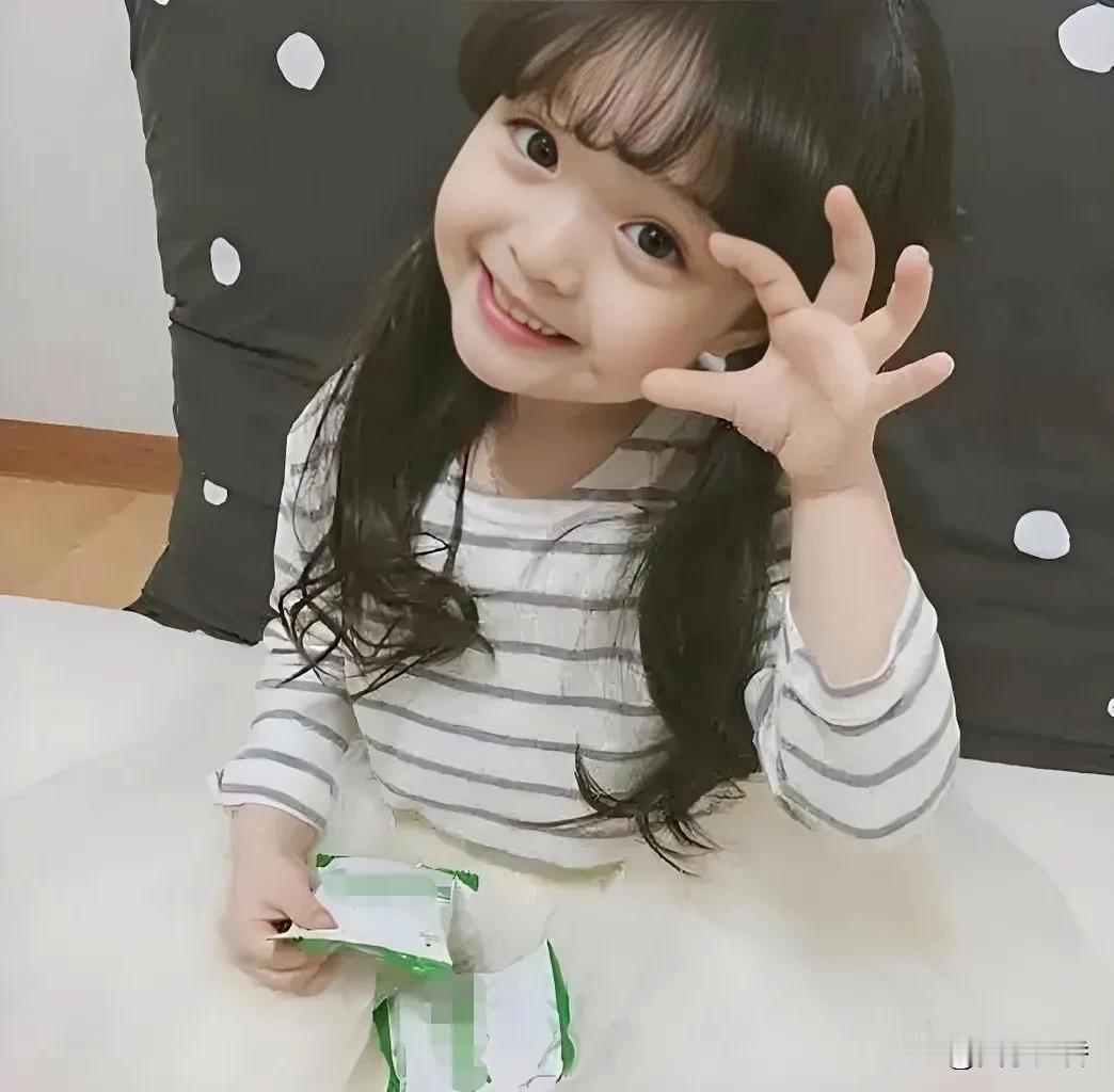 🔥聪明小孩的8个“超能力”，你家娃中几条？最后一个太准了！

1.  ❓“问题