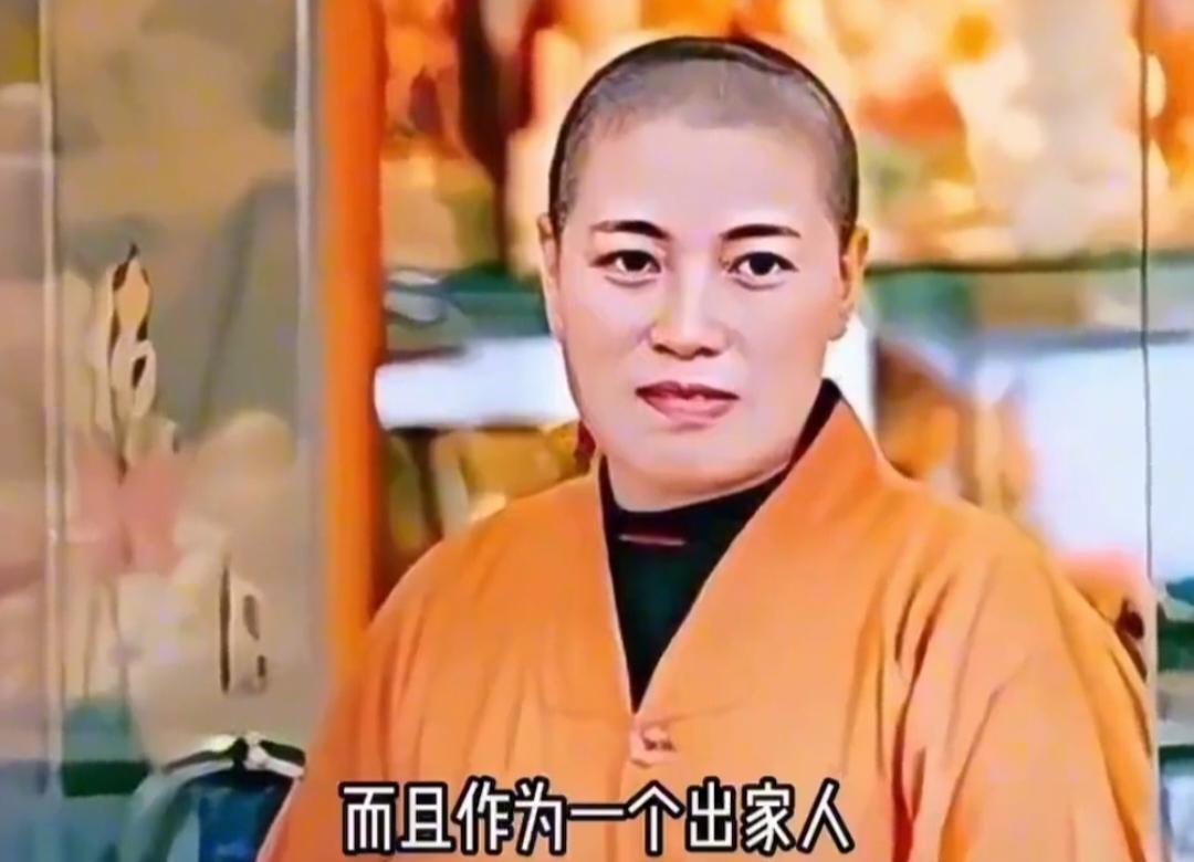 标题：
《黑丝师太的堕落史：从佛门清修到纸醉金迷，她如何把寺庙变成“名利场”？》
