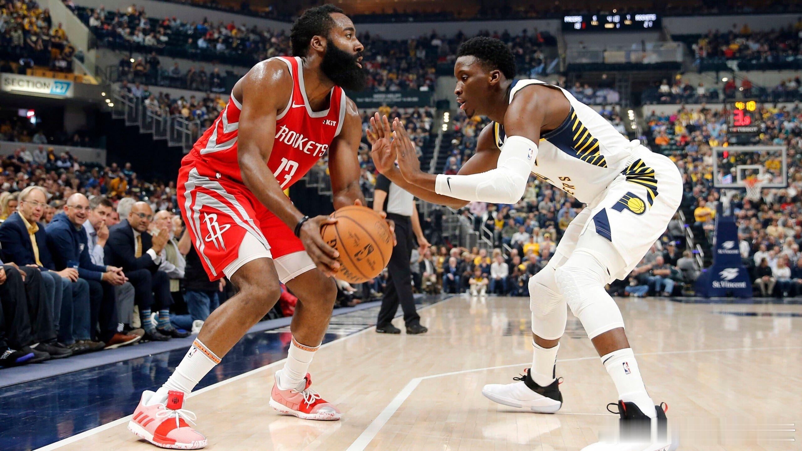 火箭上一次在印第安纳击败步行者是在2018年11月5日。当时得分最高的两名球员是