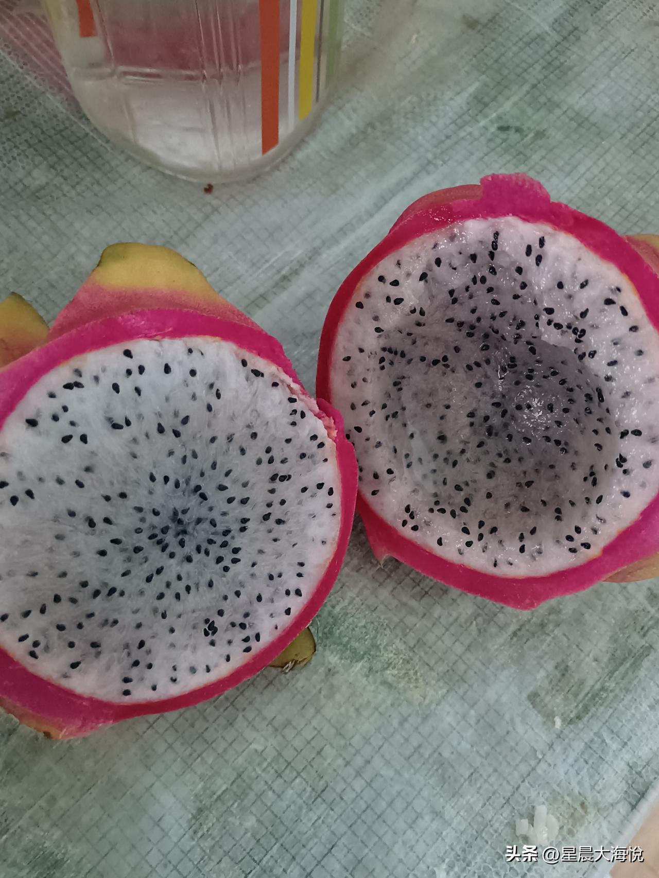 气死我了！[捂脸]买了一个火龙果却不能吃，

不是坏了，也不算酸了，就是里面有一