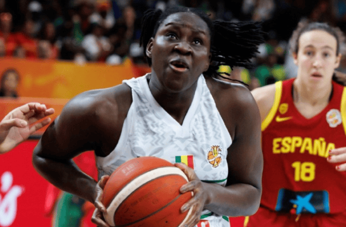 FIBA发文：科内成为1994年以来首位连续五场世界杯两双球员