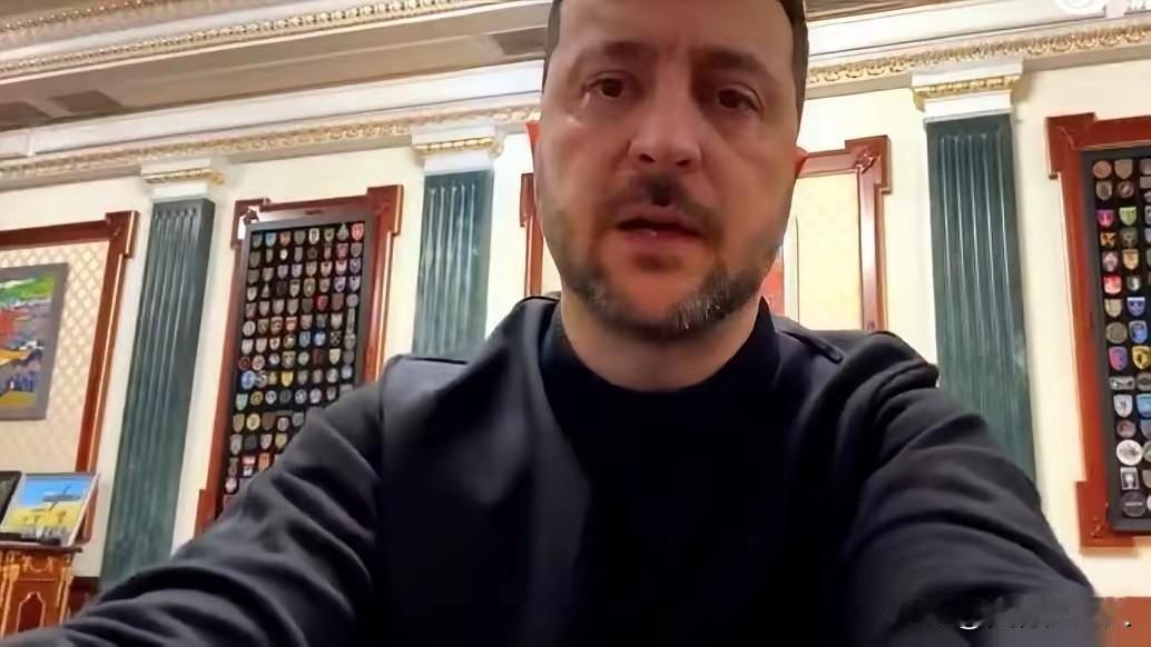 今天下午(15日)，泽连斯基将抵达德国柏林，而乌克兰的谈判代表己先于他抵达，将同