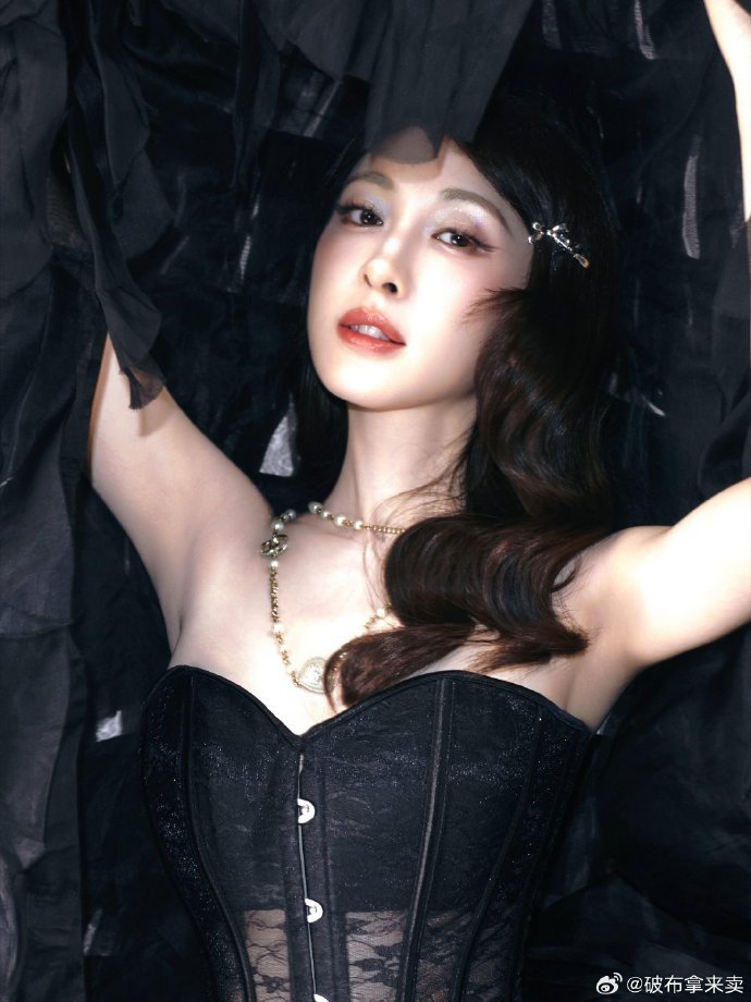 张小婉把宝典丢在北京哪里了 母女护崽buff叠满真的无敌！两个人配合得天衣无缝，