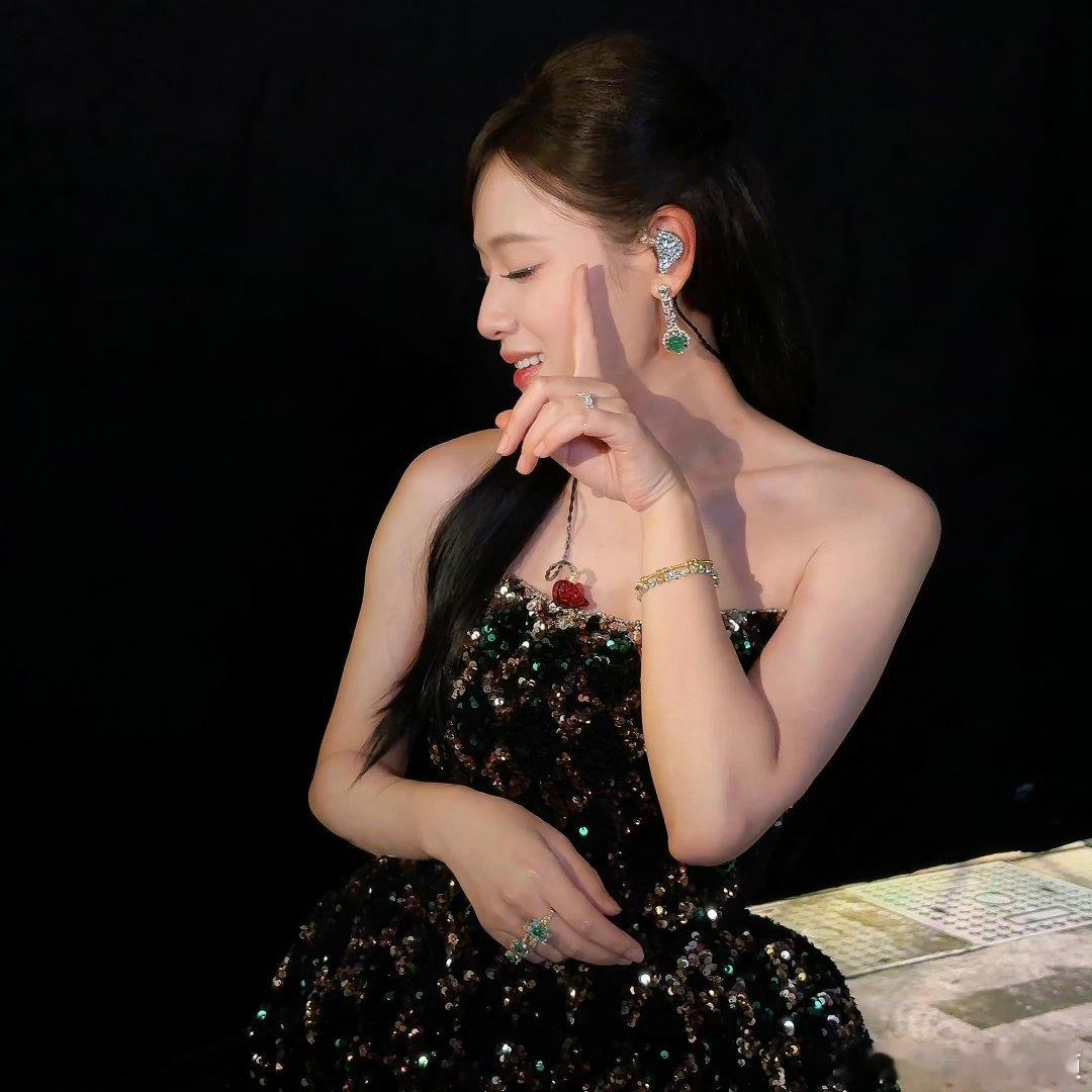 笑疯！叶一茜聊浪姐赛制，疯狂后悔没早来，太真实乘风2026叶一茜说不如第一季就来