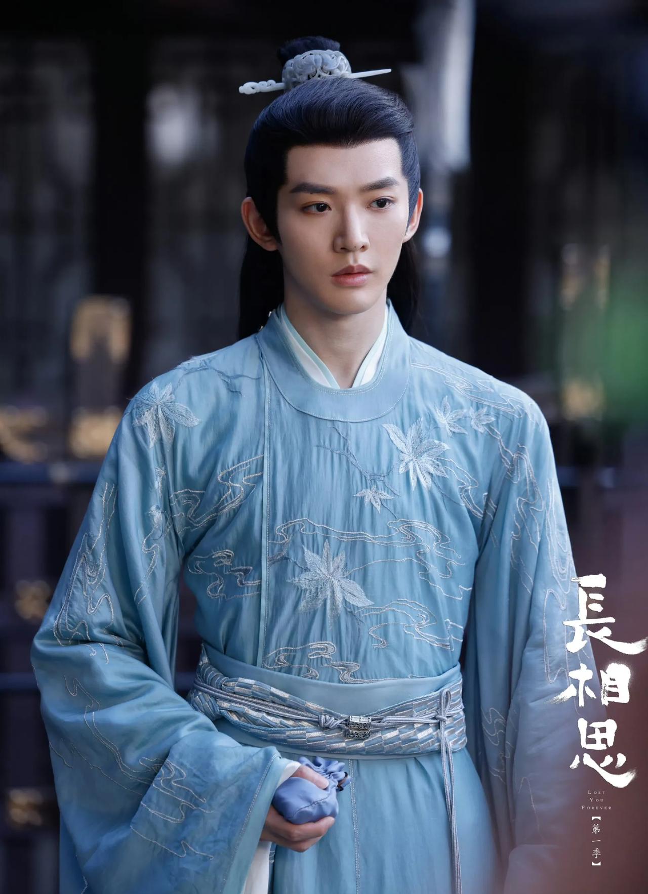 很好，今年新爆出的几位男演员颜值都很不错，就这样卷起来，爱看！