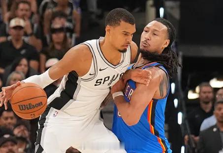 NBA季后赛藏着一组极具唏嘘的时代反差数据：曾经近乎无解的抢七主场优势，在岁月更