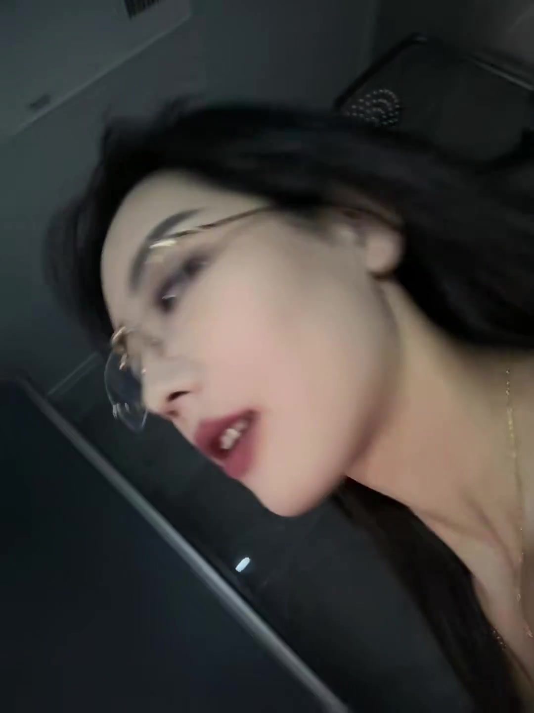 深夜分享恋爱小技巧 
