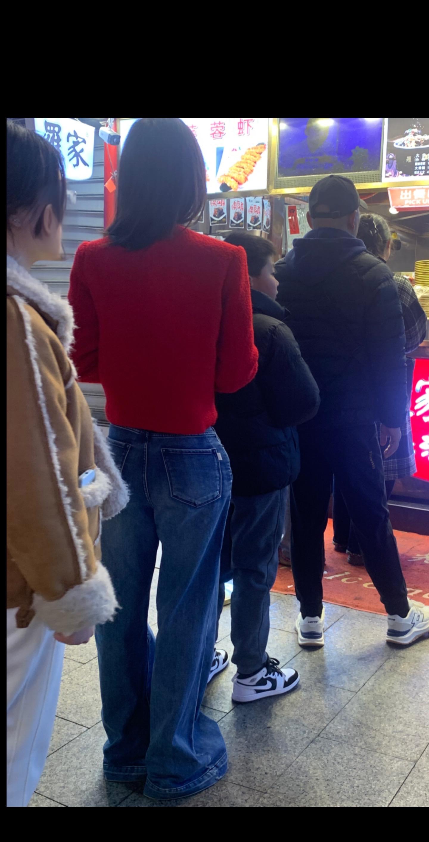 年年皆胜意 岁岁尽欢愉