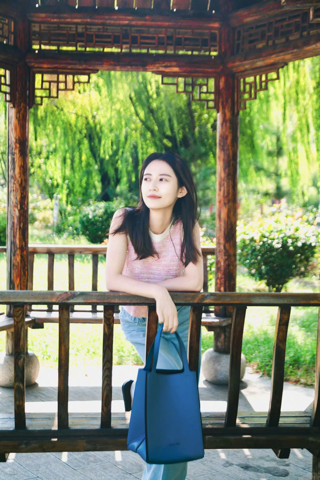 周末上班的打工人小陈上线[飞吻R]