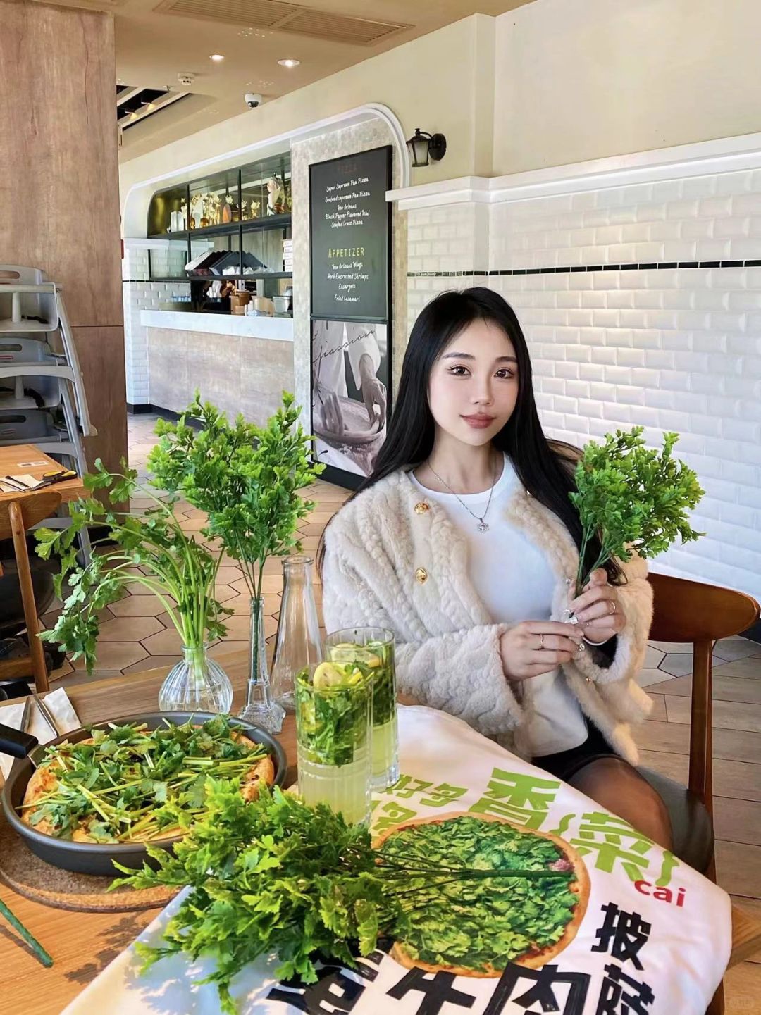 终于等到你！爱吃香菜和披萨的有福了