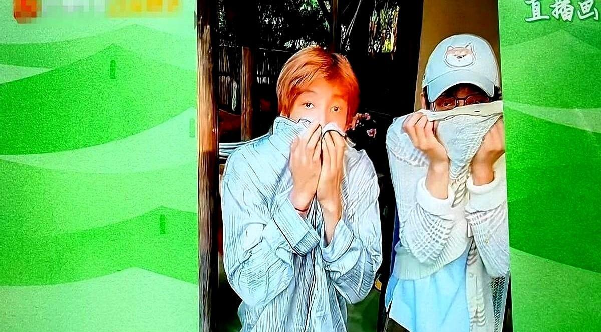 陈赫不卖火锅了，卖生活。
以前开800家店，现在靠直播卖锅碗瓢盆。
不是他不想开