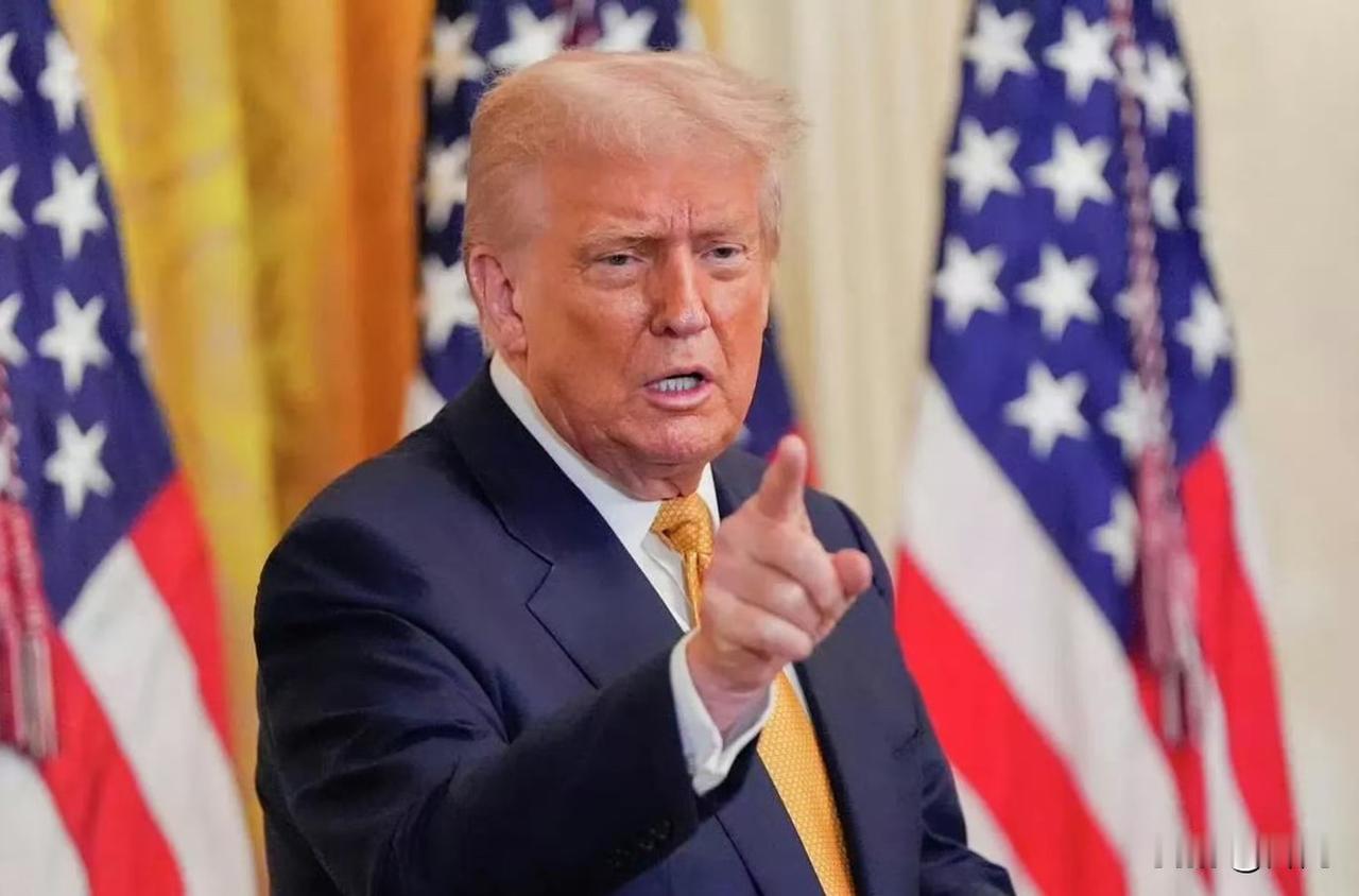特朗普再次发出威胁！正在准备赶往以色列的美国总统特朗普再次向俄罗斯发出威胁，特朗